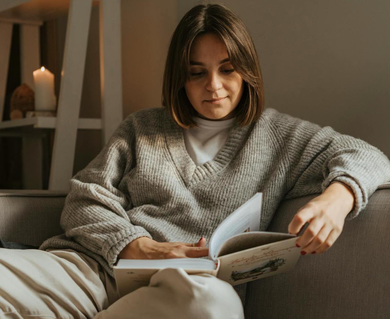 woman-reading-a-book-at-home